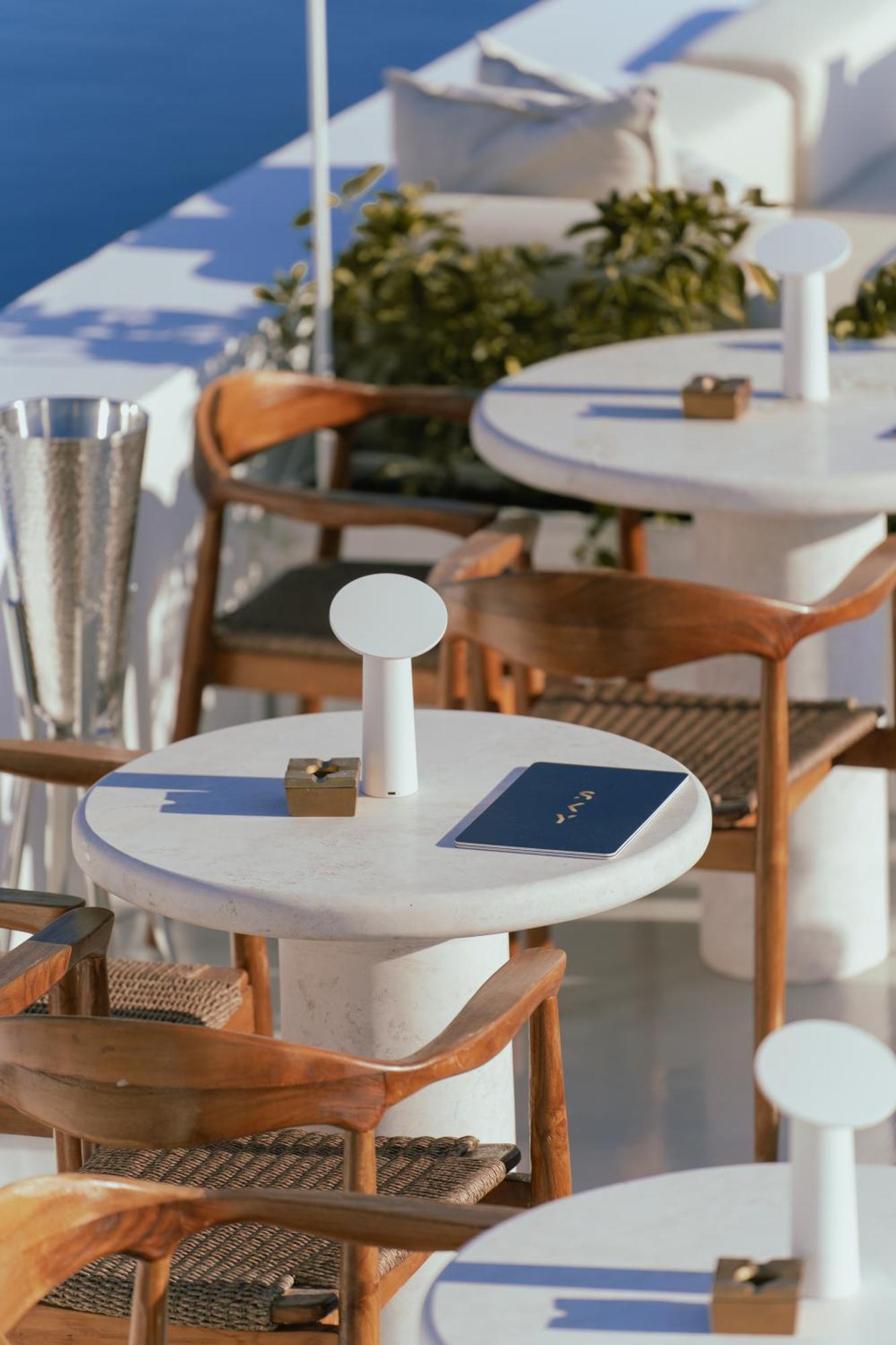 The Saint Hotel Ія Екстер'єр фото